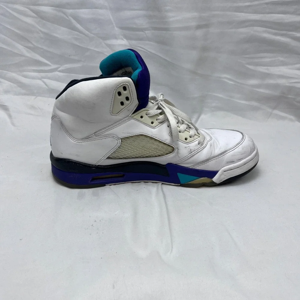 Jordan Retro 5 Grape Basketball White Emerald Grape Ice Sneakers 136027-108